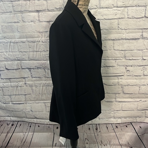 MM LaFleur The Collin’s Blazer NWT Tailored Black Hidden Placket Wool Blend 8 - Picture 4 of 12